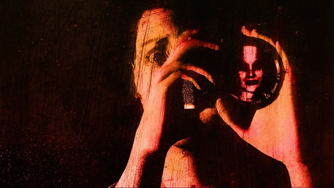 Shutter Story nos invita a descubrir los horrores que se esconden en las fotos